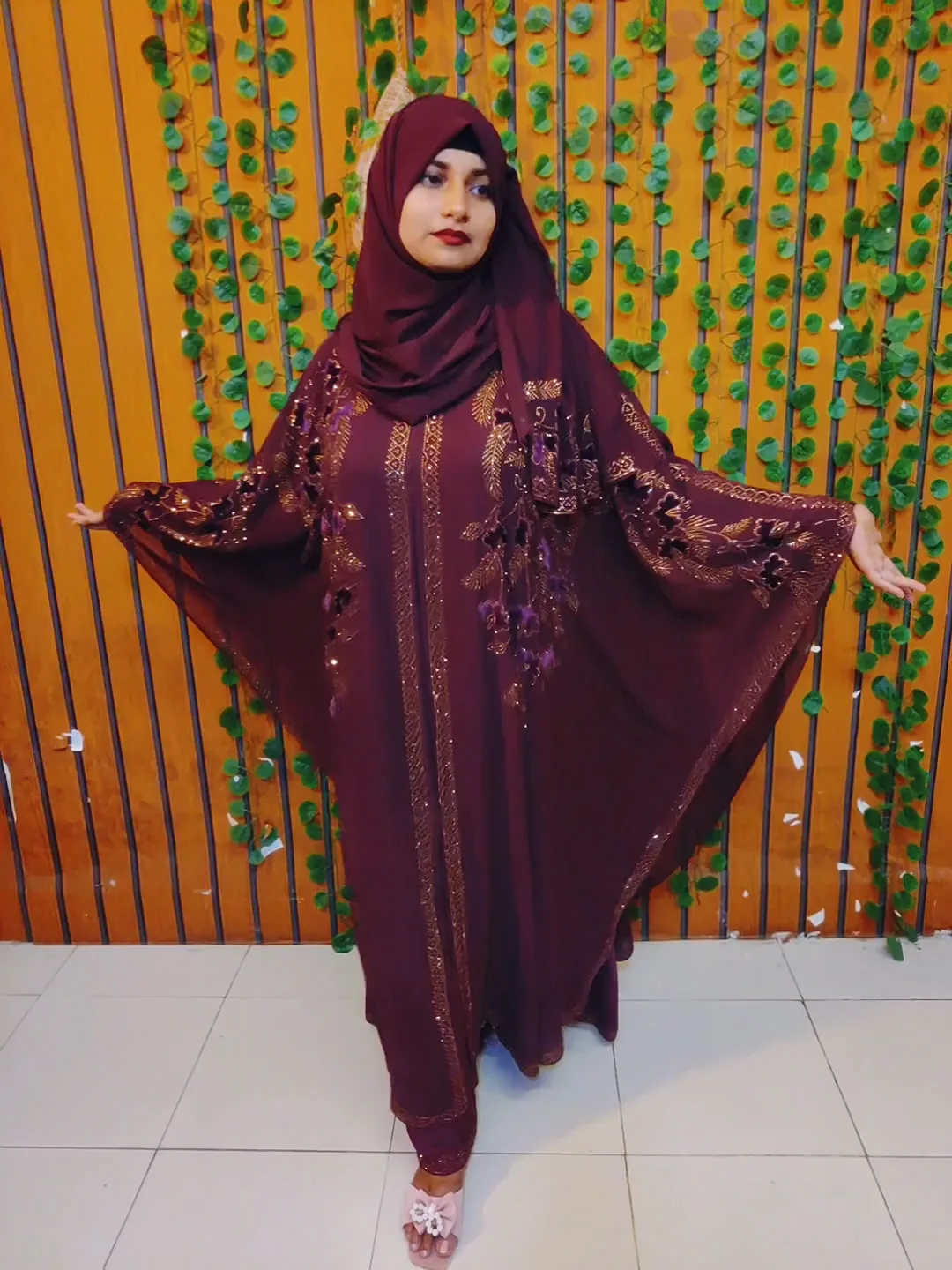 Dubai Cheri Borka