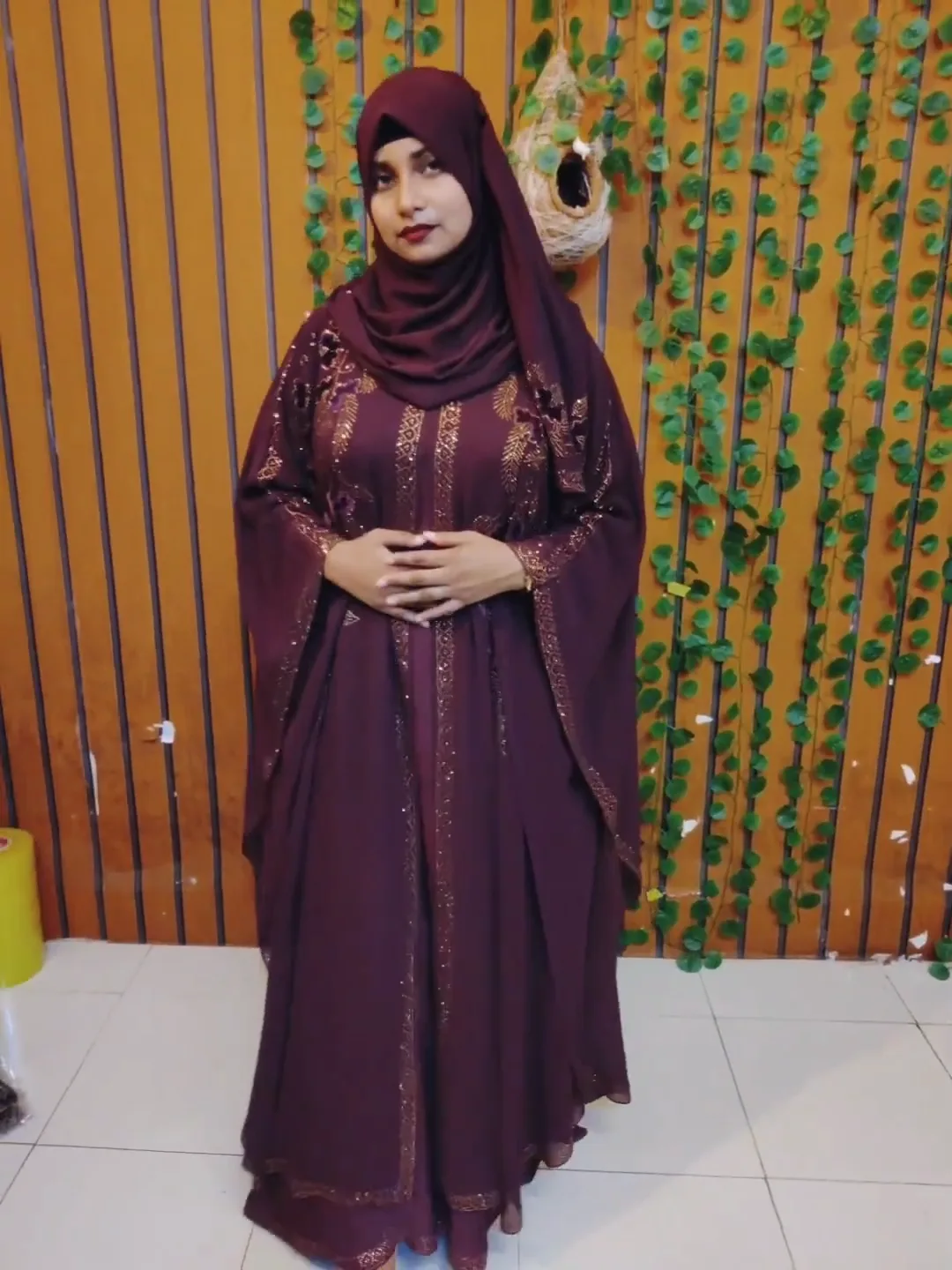 Dubai Cheri Borka